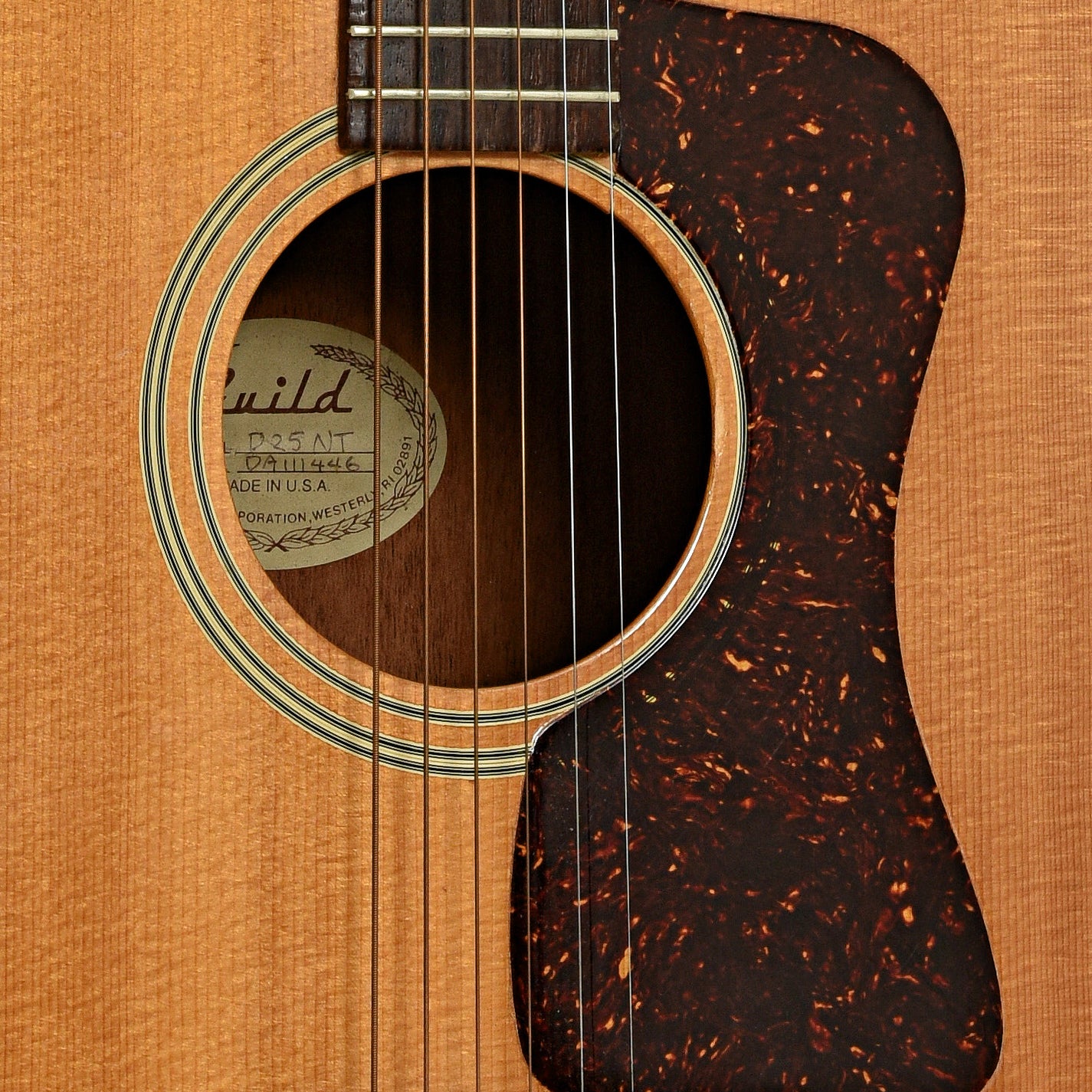 Soundhole of Guild D25 NT Acoustic Guitar 
