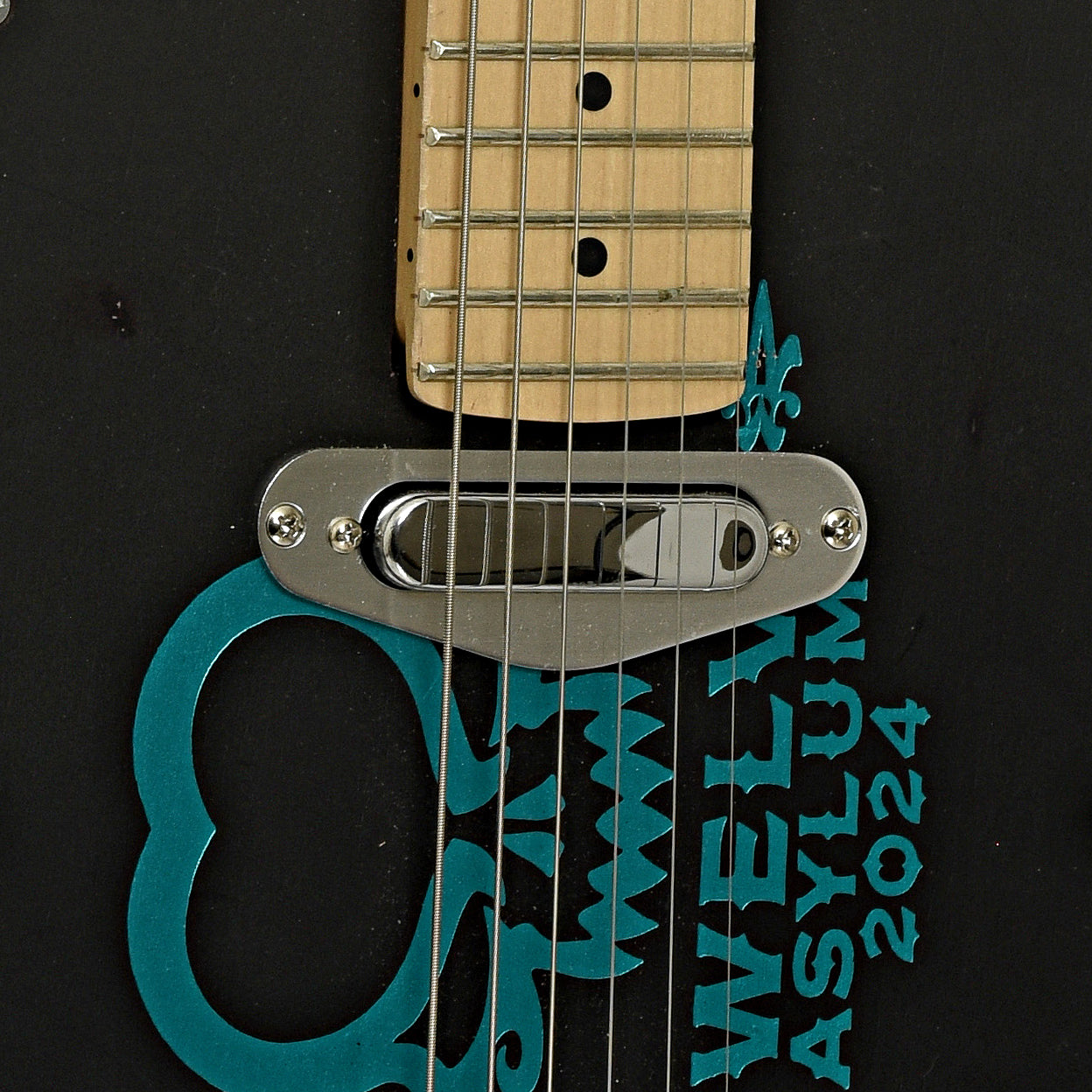 pickup of Get Down Guitars Cigar Box Electric Guitar