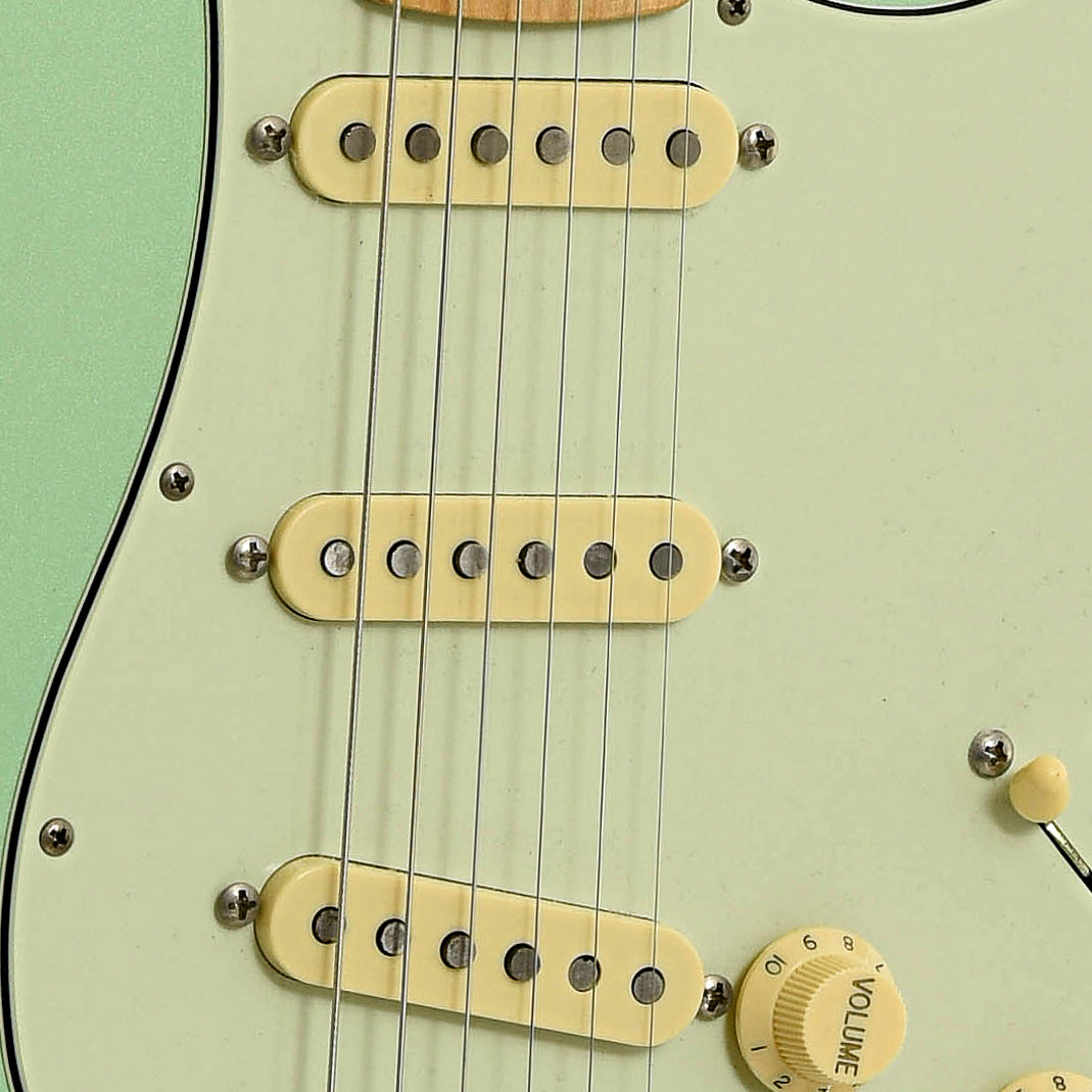 Pickups of Fender Player Stratocaster Limited Edition Electric Guitar