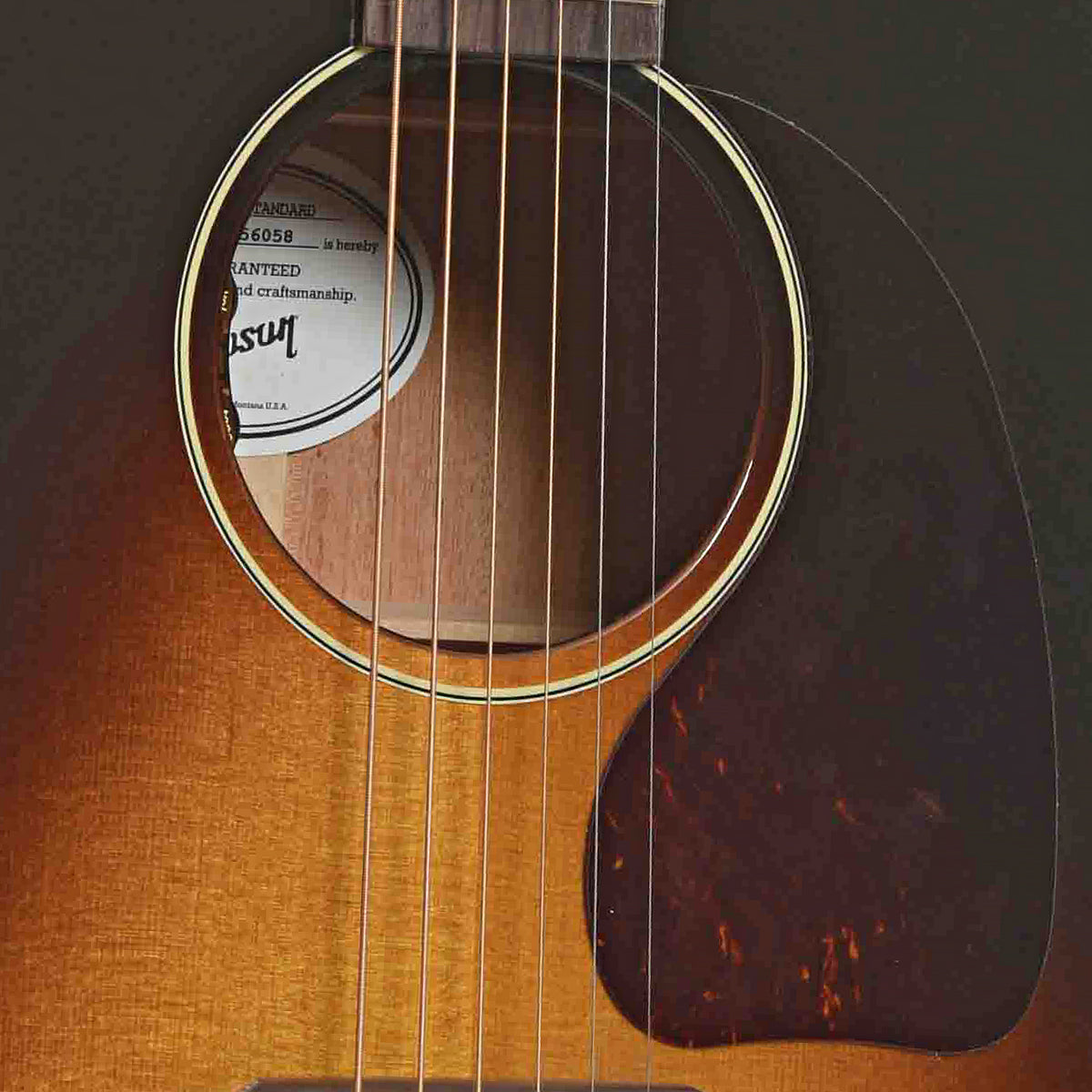 Gibson J-45 Standard Acoustic Guitar & Case, Vintage Sunburst (LR Baggs VTC)