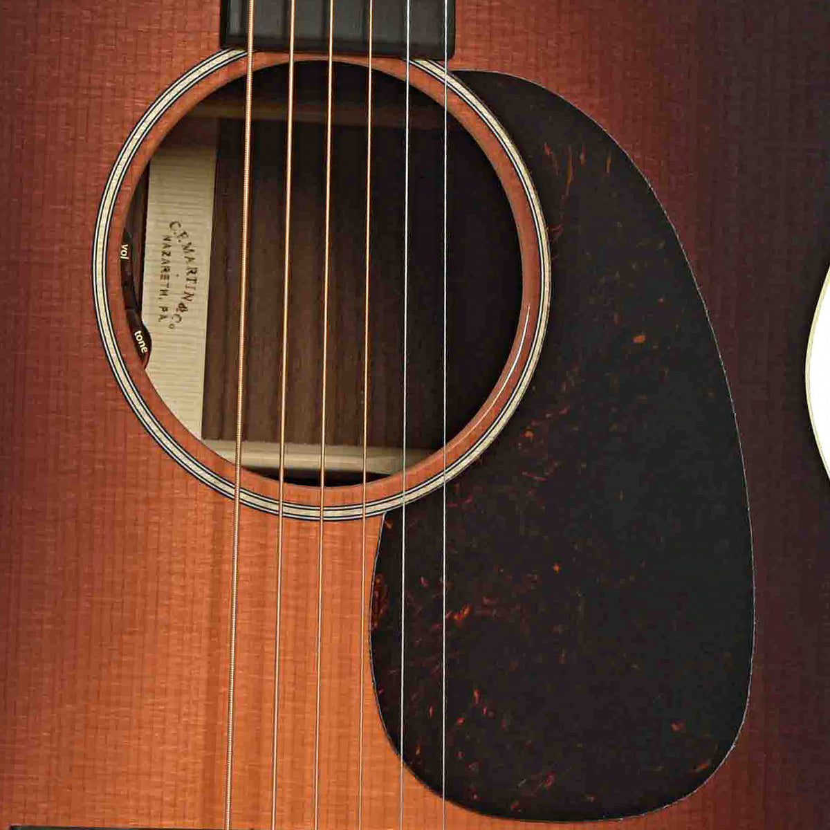 Martin J-16E Acoustic Guitar & Gigbag, 1935 Burst