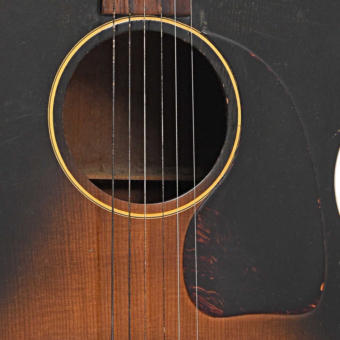 Sound hole of Gibson LG-1 Acoustic Guitar (1953)