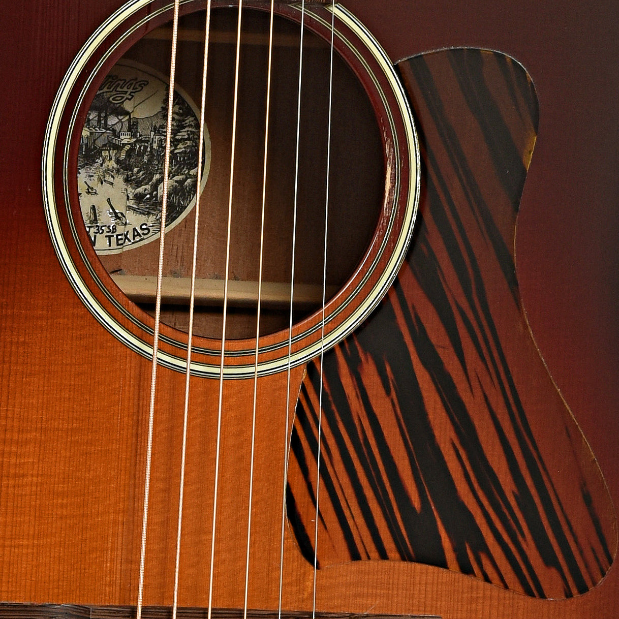 Soundhole of Collings CJ-35SB
