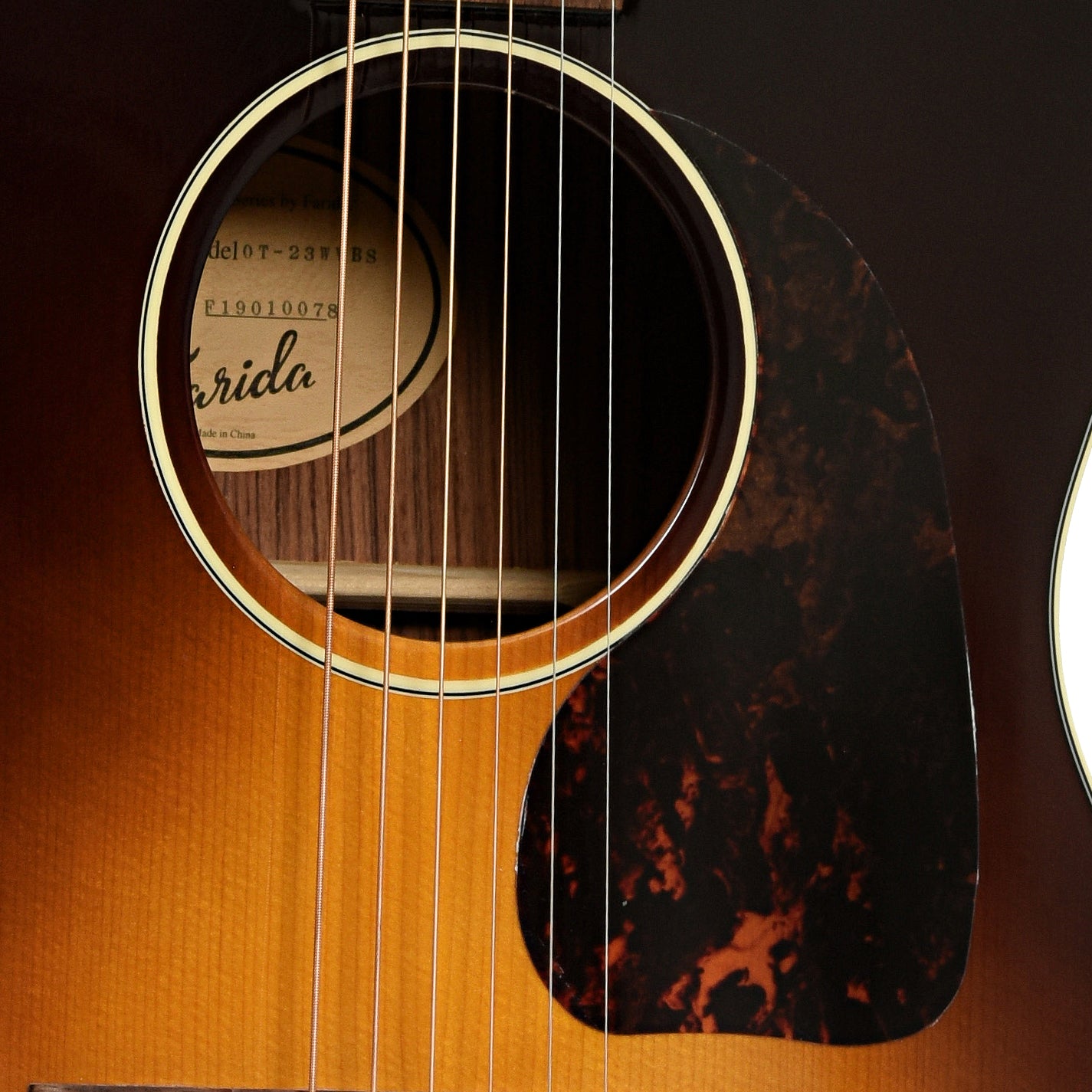 Soundhole of Farida Old Town Series OT-23 Wide VBS Acoustic Guitar