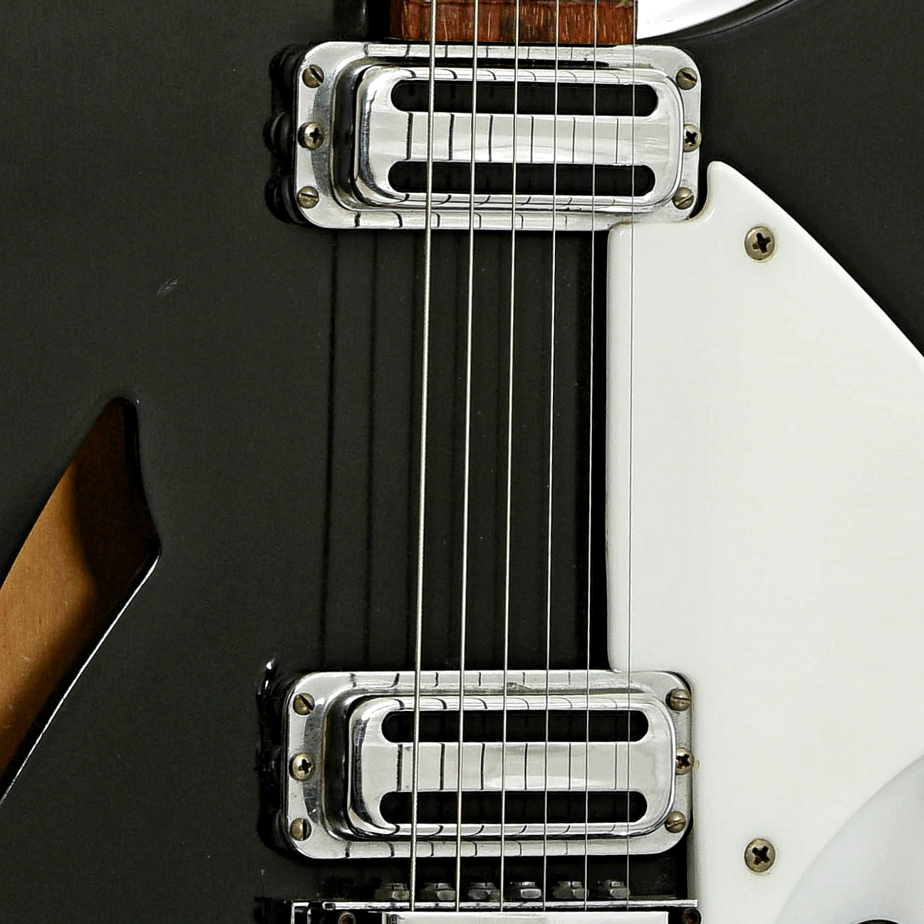 Pickups of Rickenbacker 335 Hollowbody Electric Guitar