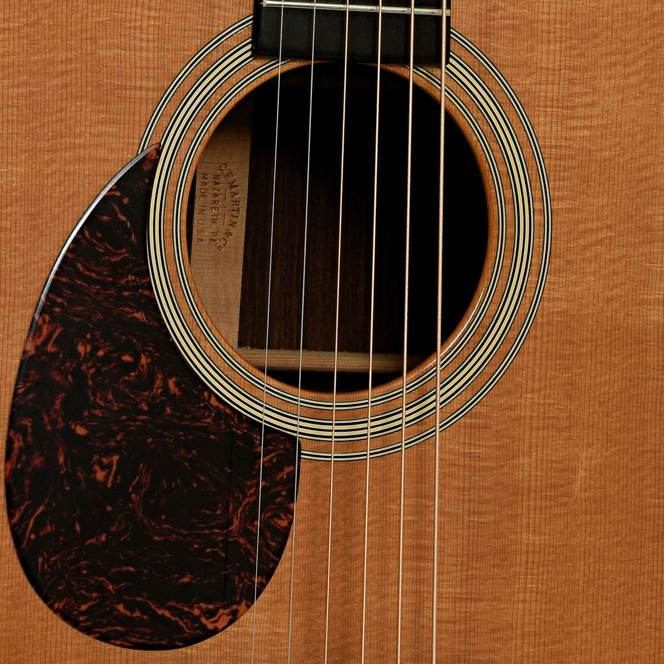 Soundhole of Martin OM-28V L Acoustic Guitar 