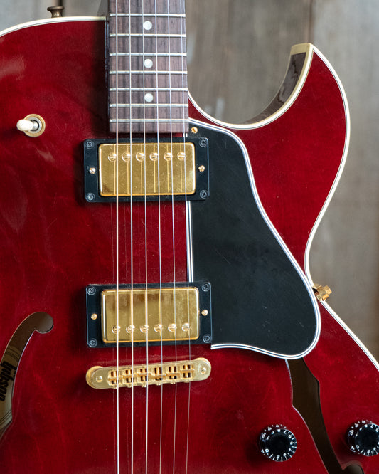 Showroom photo of Gibson ES-135 Hollowbody Electric Guitar (2002)