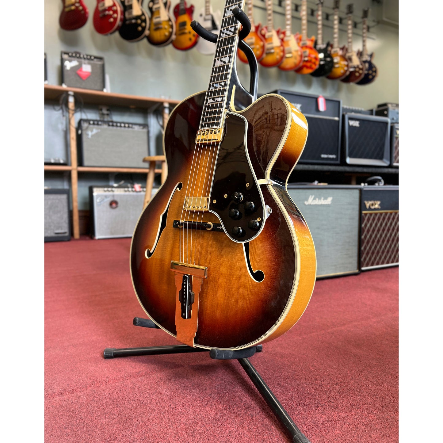 Gibson Johnny Smith Archtop Hollowbody Electric Guitar (1974)
