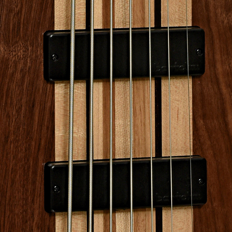 Pickups of Ibanez Standard BTB747 7-String Electric Bass