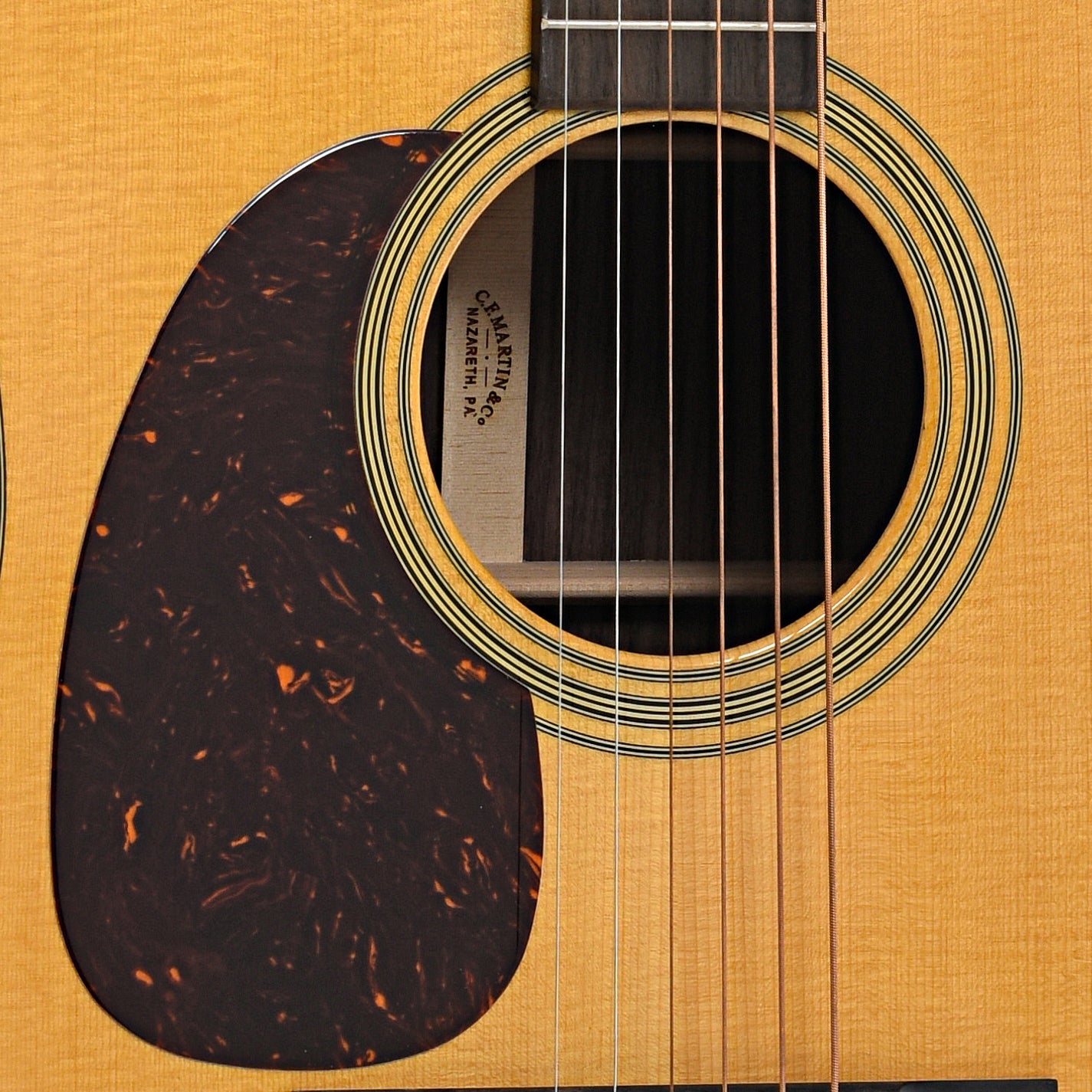 Soudn hole and pickguard of Martin D-28L Lefthanded Guitar