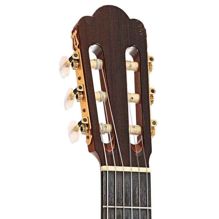 Front headstock of Asturias AST80