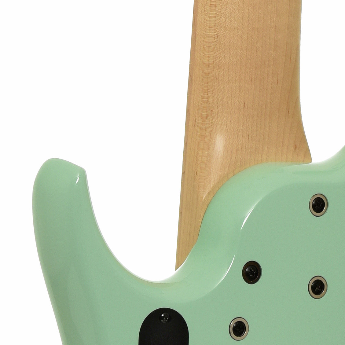 Neck joint of MTD Kingston Z5 5-String Electric Bass