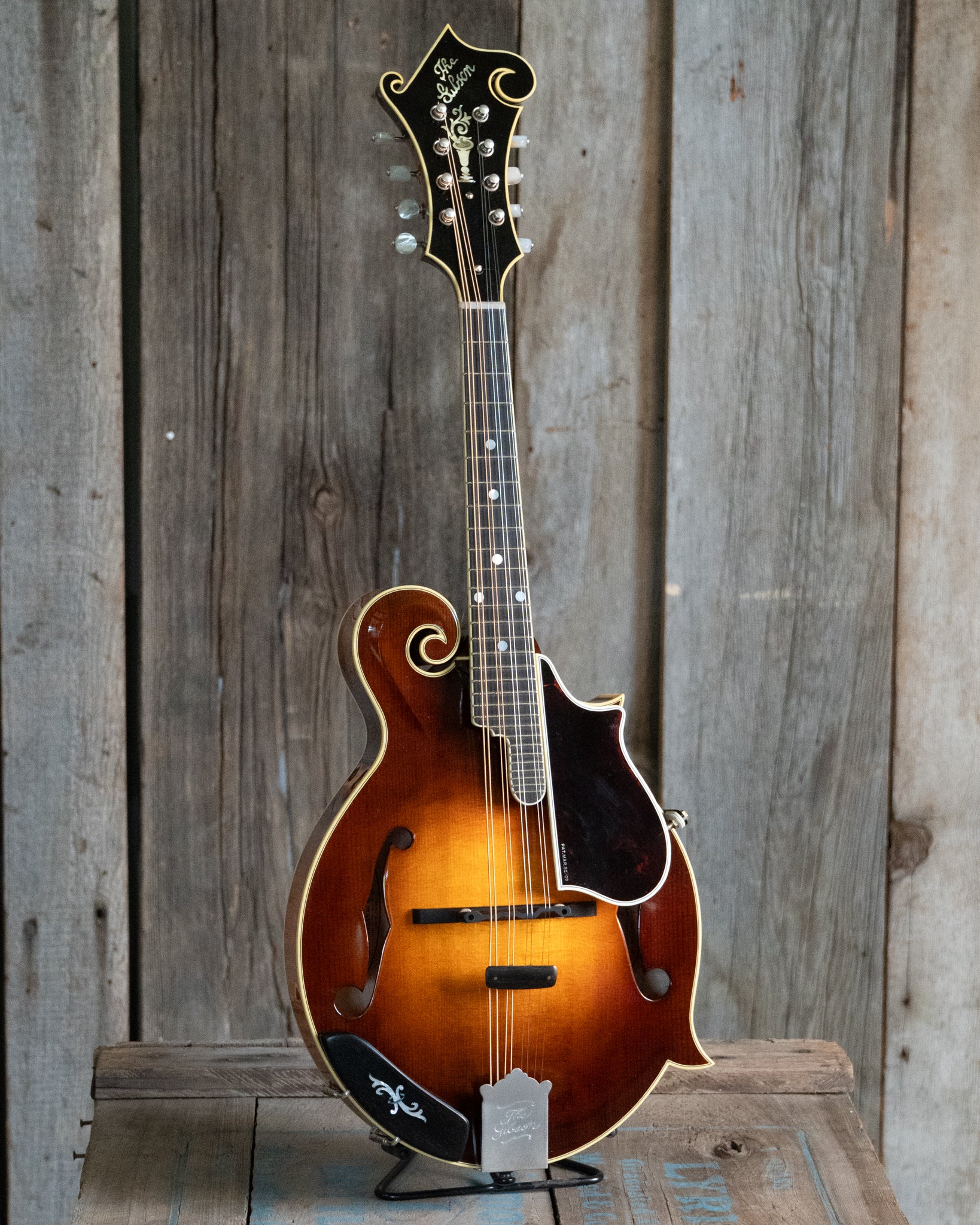 Showroom photo of Gibson Custom 1923 F-5 Master Model Reissue Mandolin (2023)