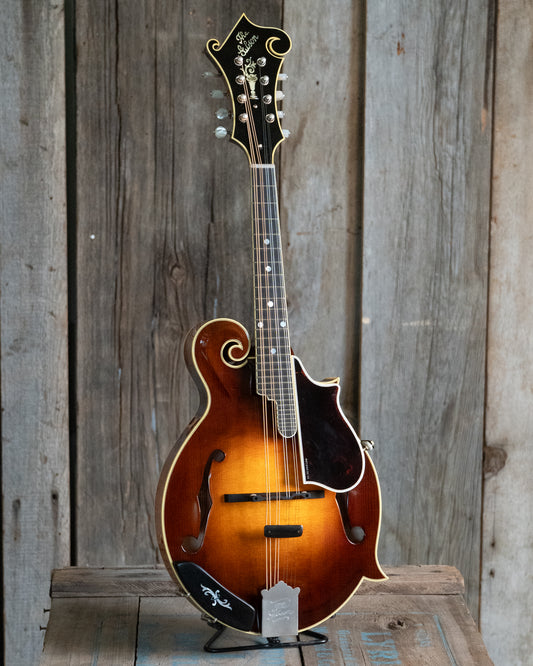 Showroom photo of Gibson Custom 1923 F-5 Master Model Reissue Mandolin (2023)