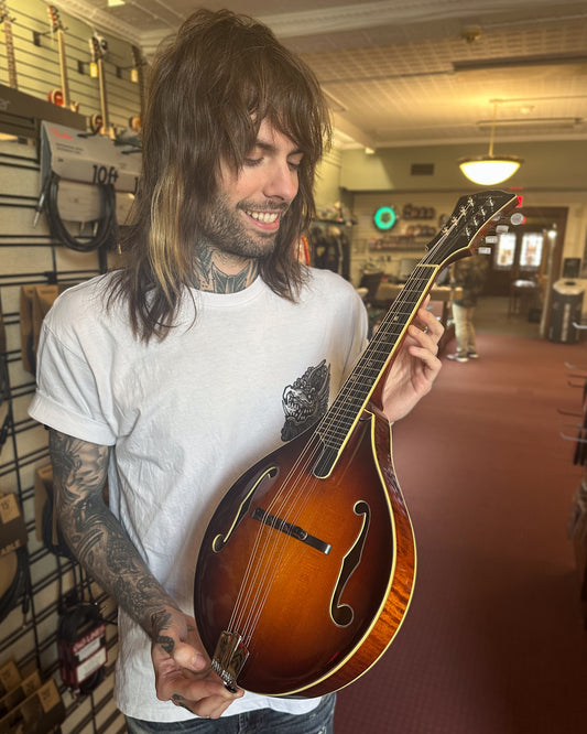 Showroom photo of Eastman MD605 A-style Mandolin (2005)