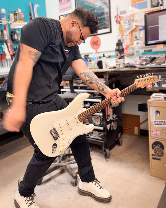 Showroom photo of Fender Custom Shop Jeff Beck Stratocaster