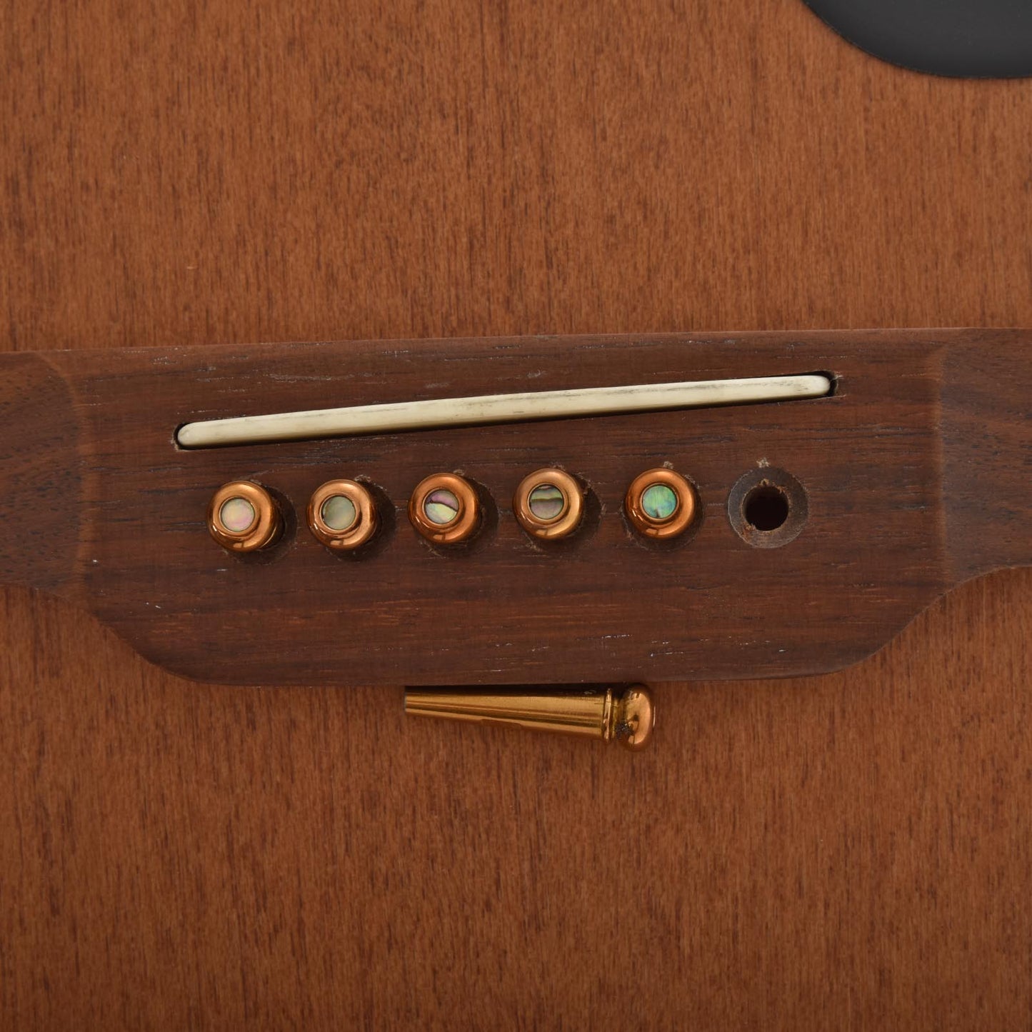 Image 2 of Martin LUXE Liquidmetal Paua Dot Bridge Pin Set - Gold