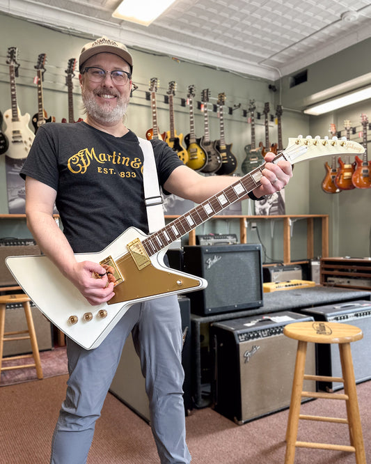 Showroom photo of Gibson Lzzy Hale Signature Explorer (2014)