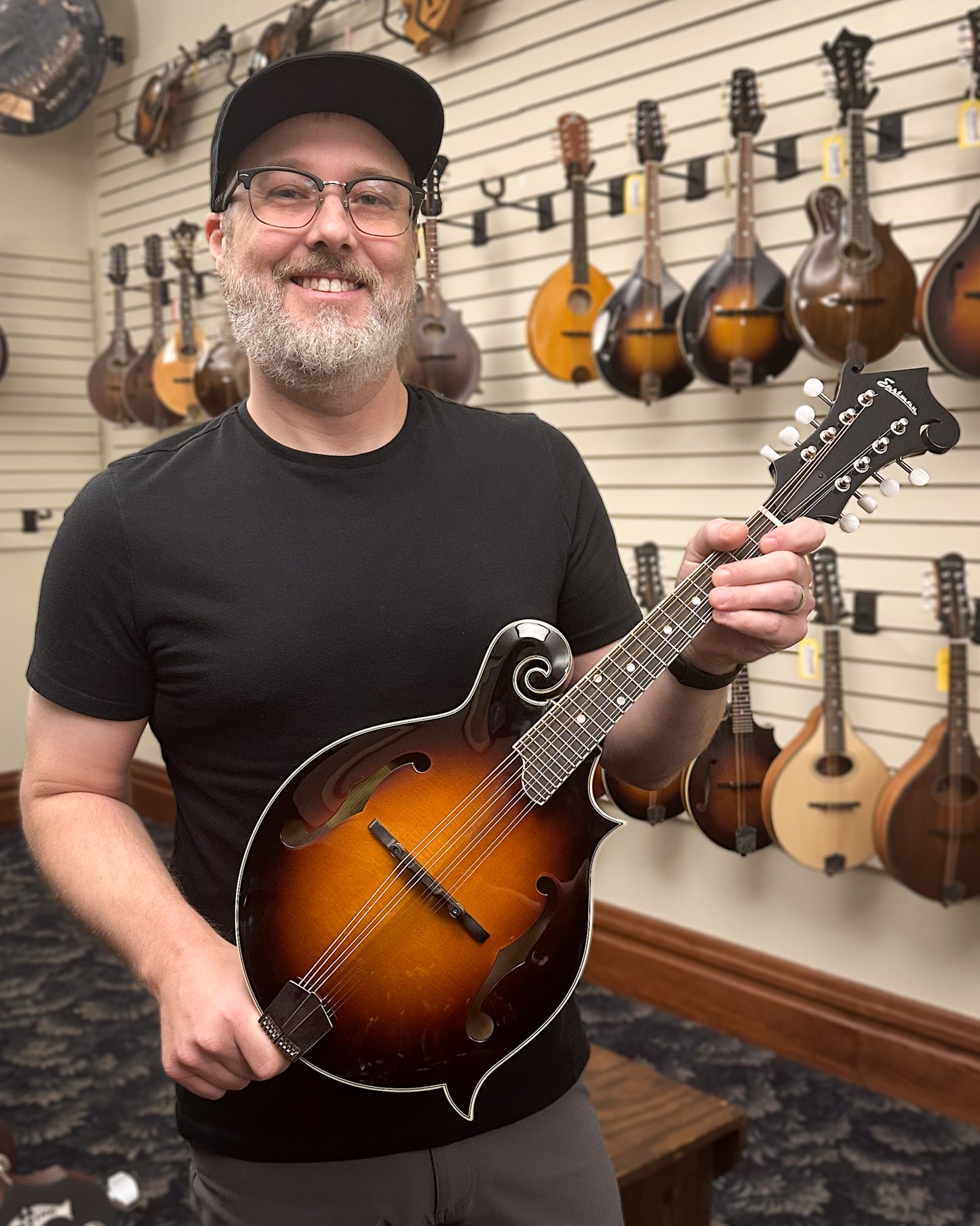 Showroom photo of Eastman MD515 Classic Sunburst Mandolin & Case