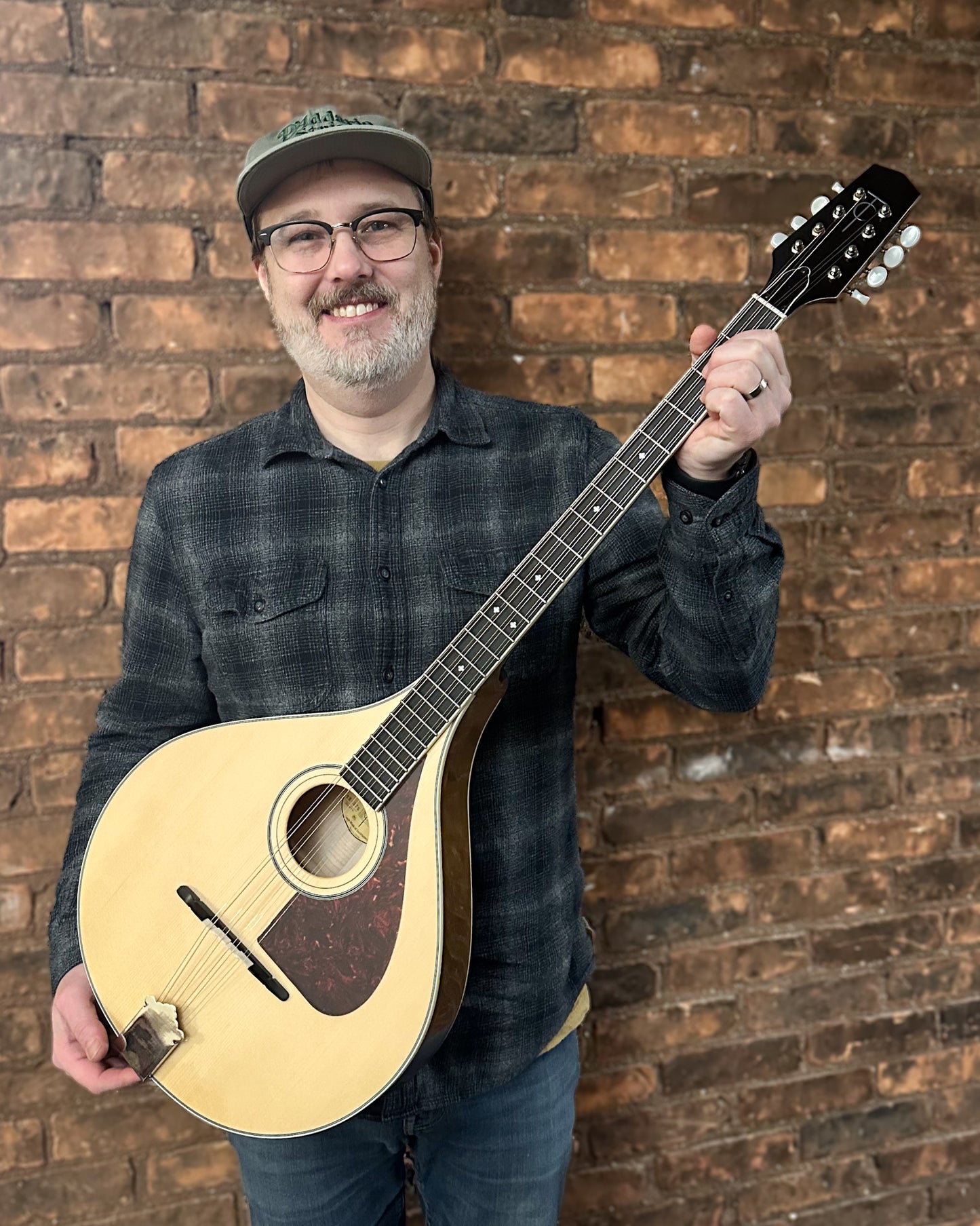 Showroom photo of Trinity College Octave Mandolin