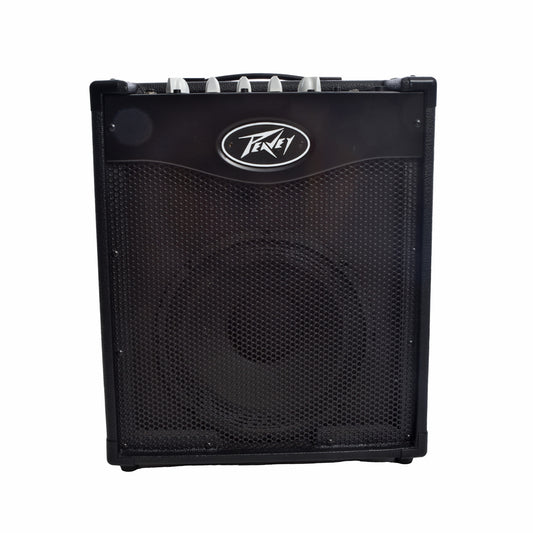 Front of Peavey Max 110 Bass Combo