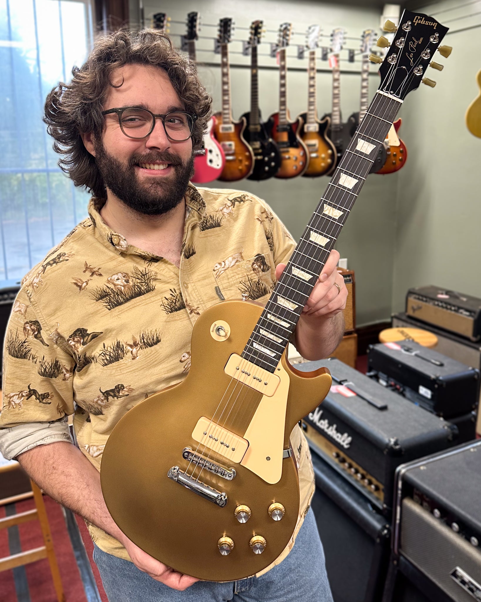 Showroom photo of Gibson Les Paul Studio 60s Tribute Electric Guitar (2011)