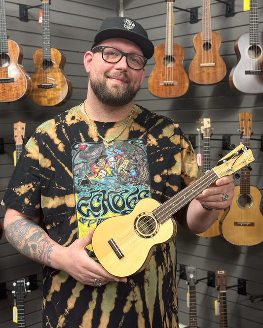 Showroom photo of Ohana SK-70BWE Soprano Ukulele (c.2018)