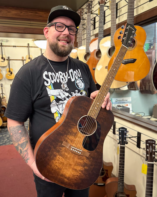 Showroom photo of Eastman PCH1-D "Pacific Coast Highway" Acoustic Guitar (c.2022)