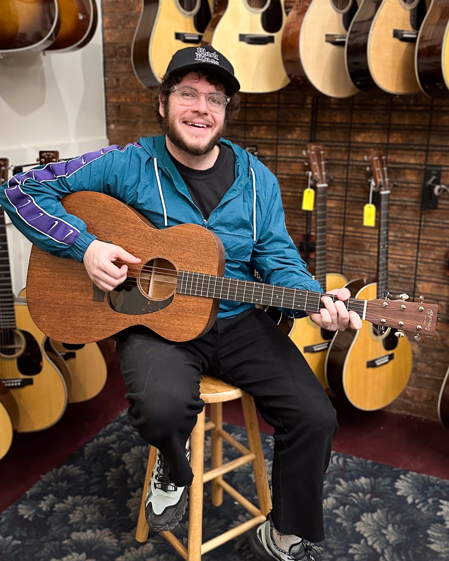 Showroom photo of Martin 000-17 Acoustic Guitar & Case