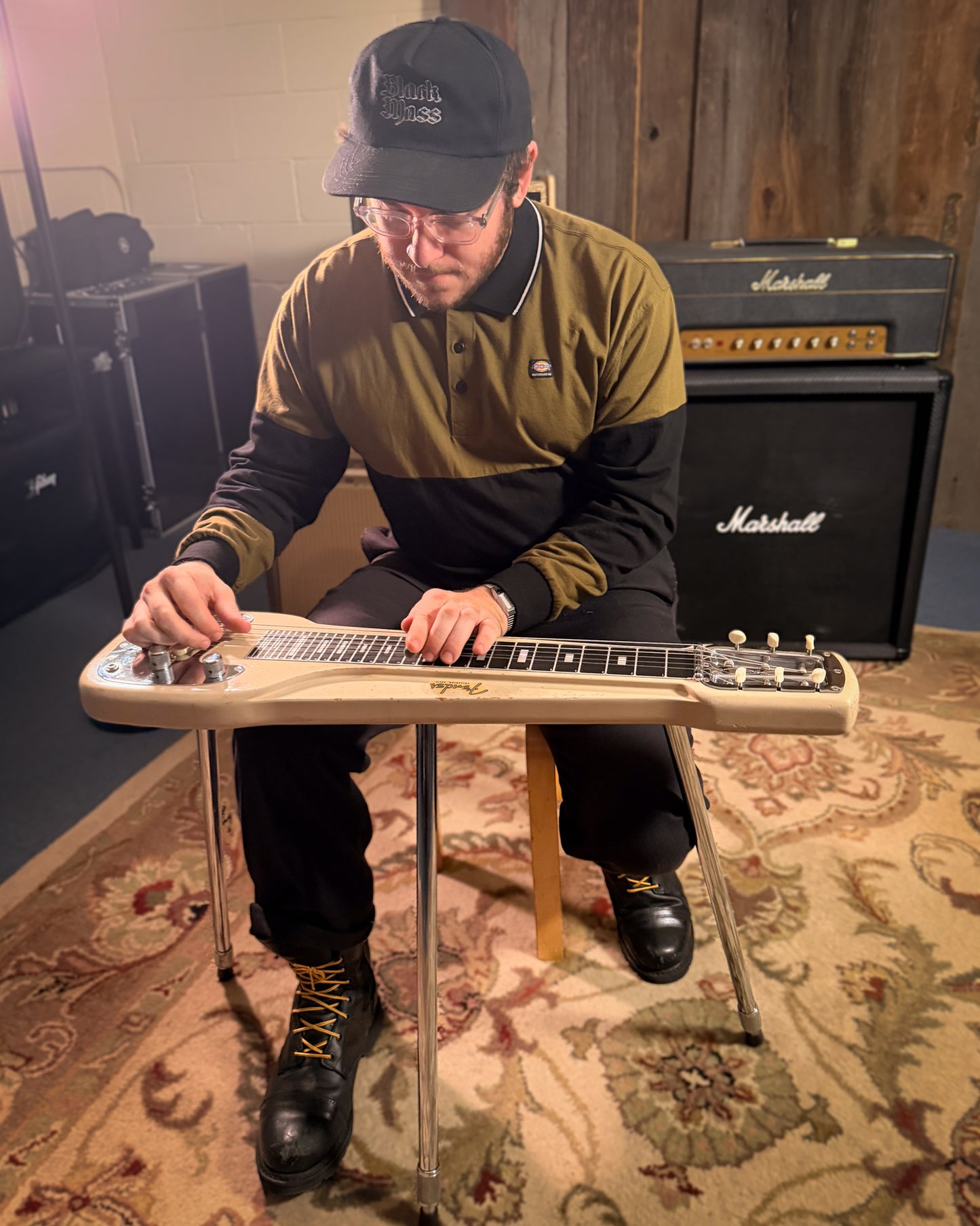 Showroom photo of Fender Studio Deluxe Lap Steel (1960)