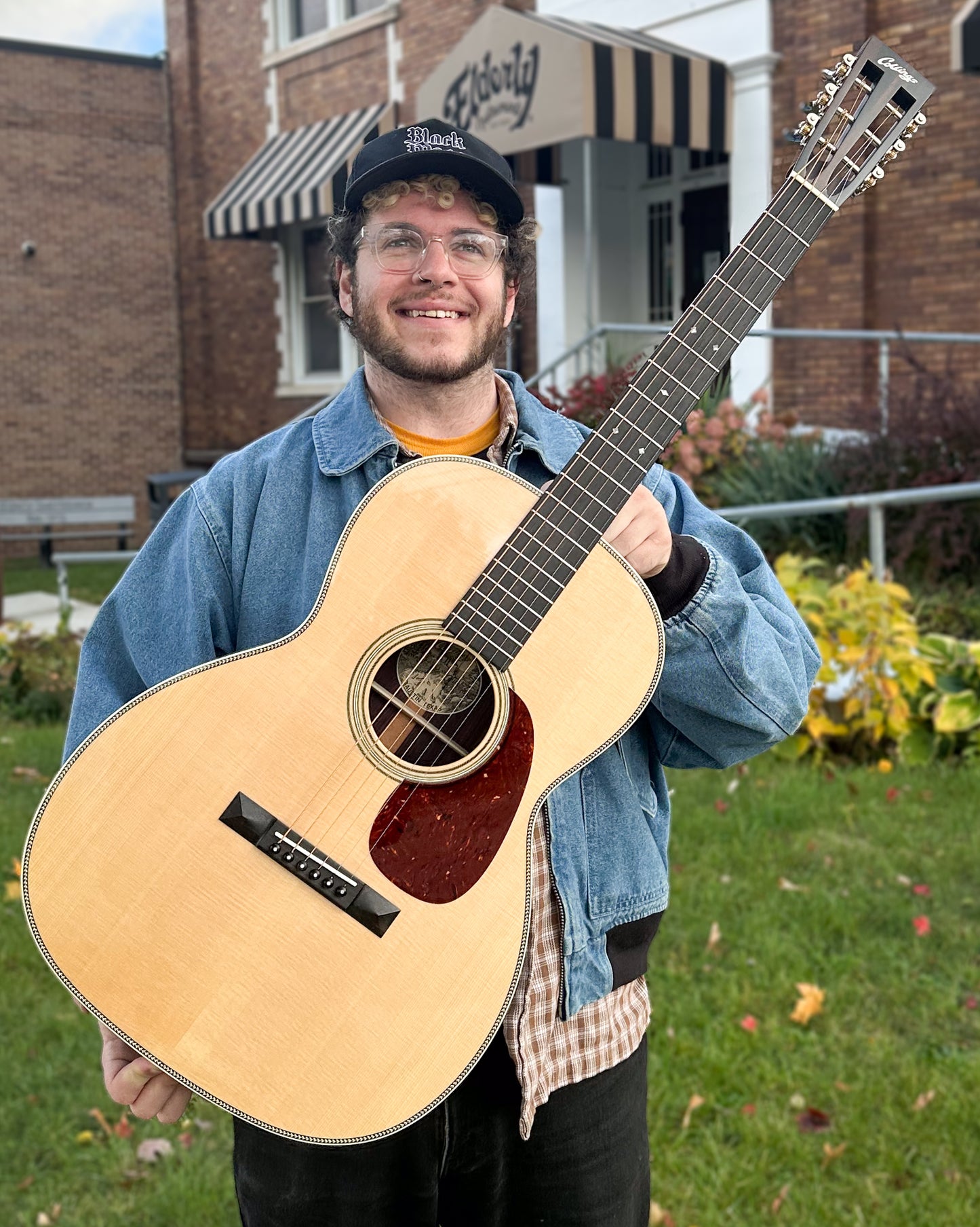 SHowroom photo of Collings 0002H 12-Fret Acoustic Guitar