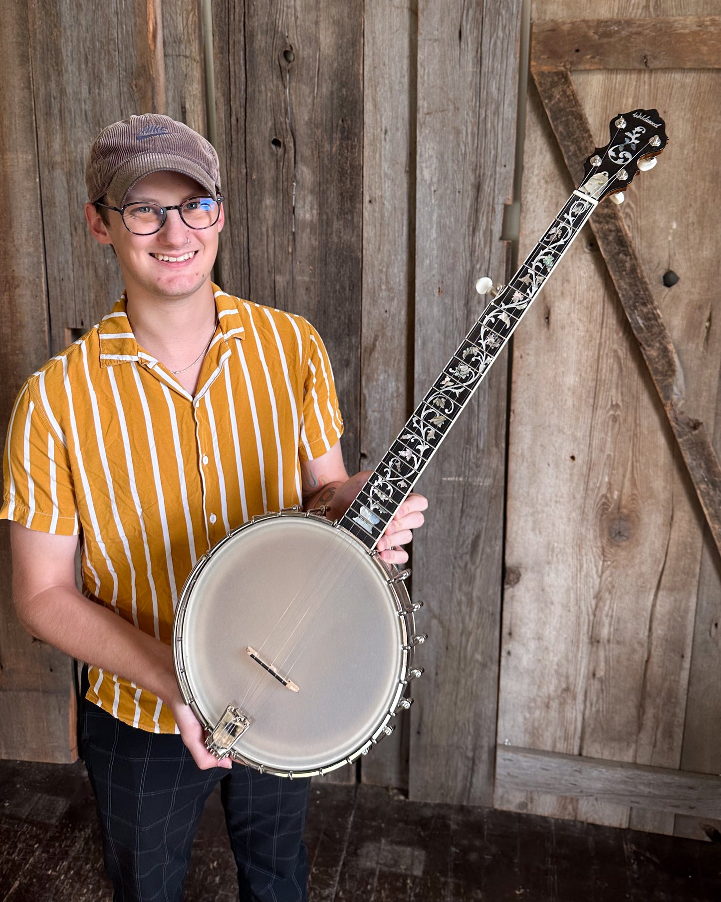 Showroom photo of Wildwood Balladeer Openback Banjo (2010s)