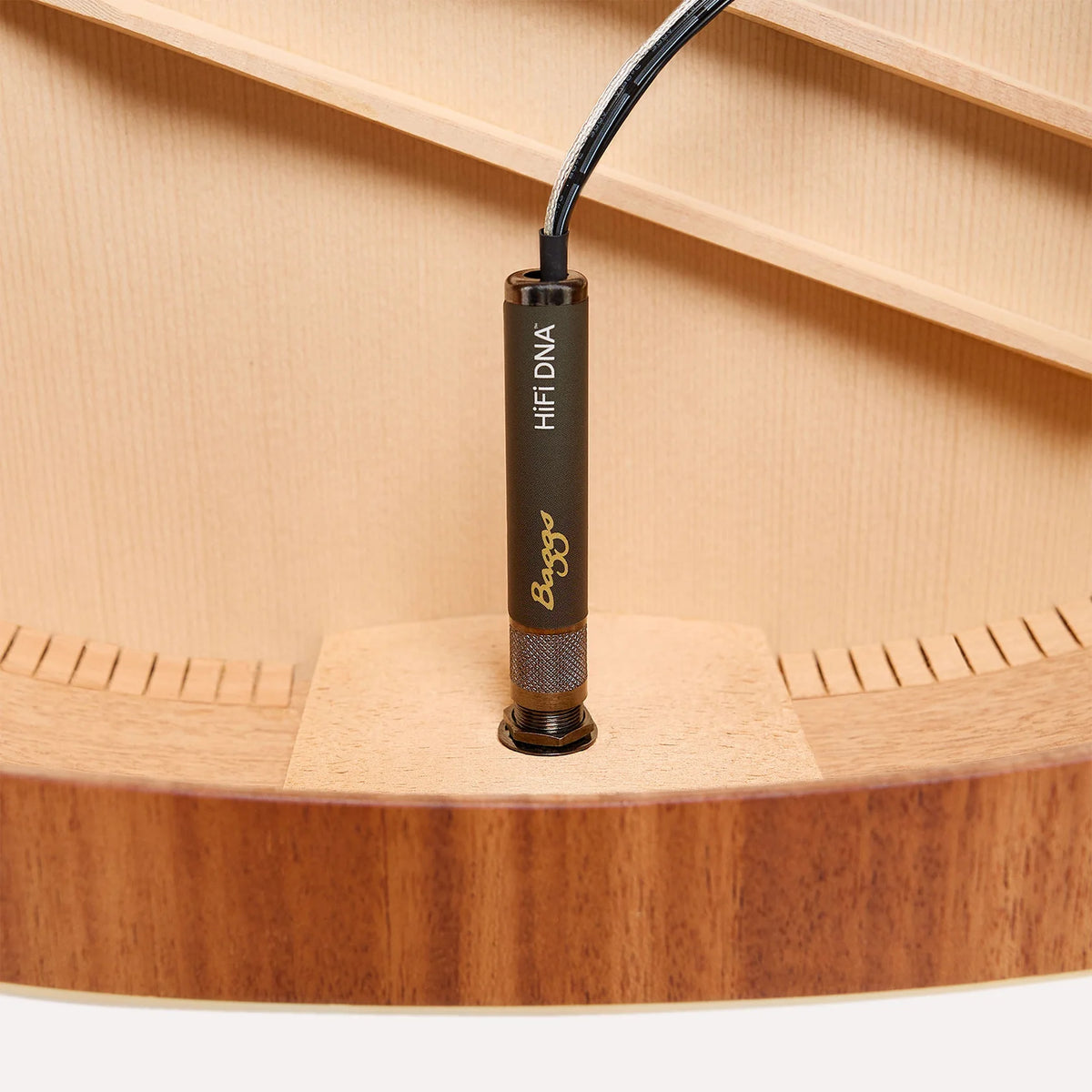 L.R. Baggs HiFi DNA Advanced Bridge Plate Acoustic Guitar Pickup System, Jack