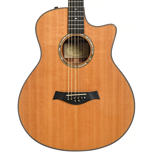 Front of Taylor GT8 Baritone Acoustic 