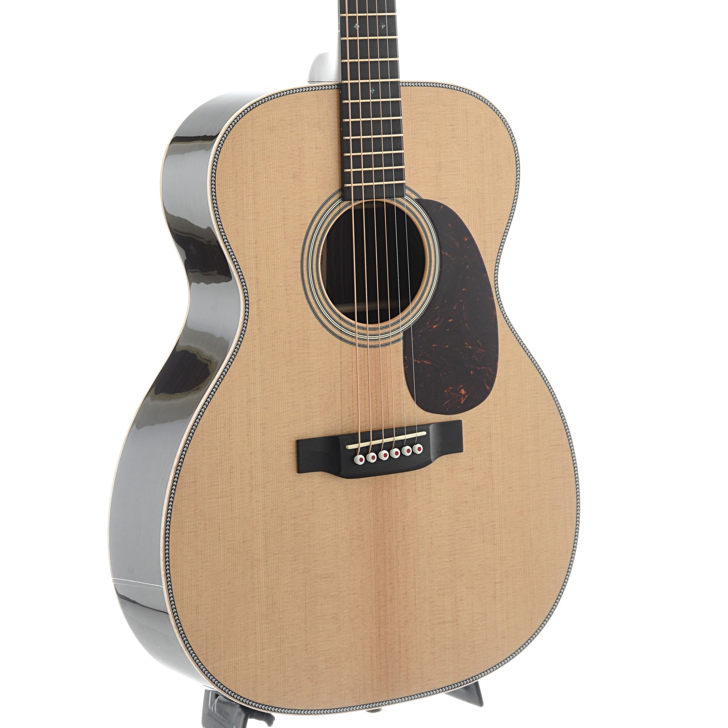 Front and side Martin 000-28E Modern Deluxe 