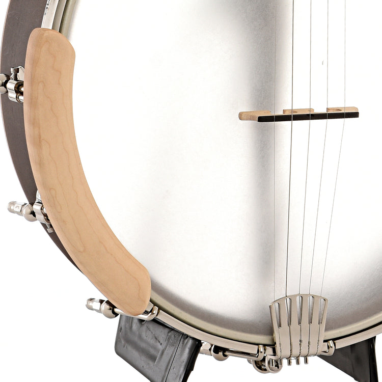 Armrest, tailpiece and bridge of Gold Tone HM-100 High Moon Openback Banjo