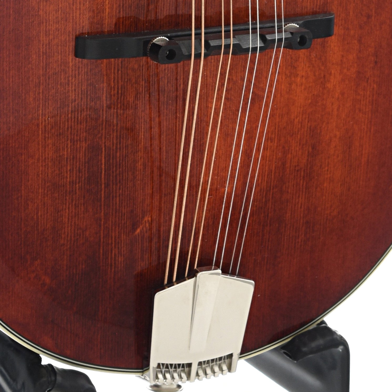 Tailpiece and bridge of Eastman MD604 Classic Mandolin