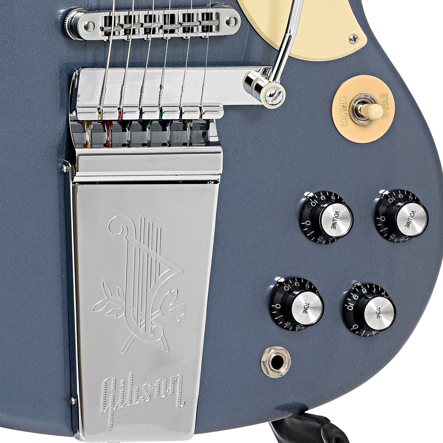 Tailpiece , bridge and controls of Gibson Jeff Tweedy SG 