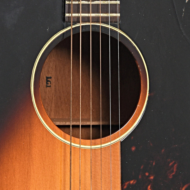 Gibson LG-1 Acoustic Guitar (1963)