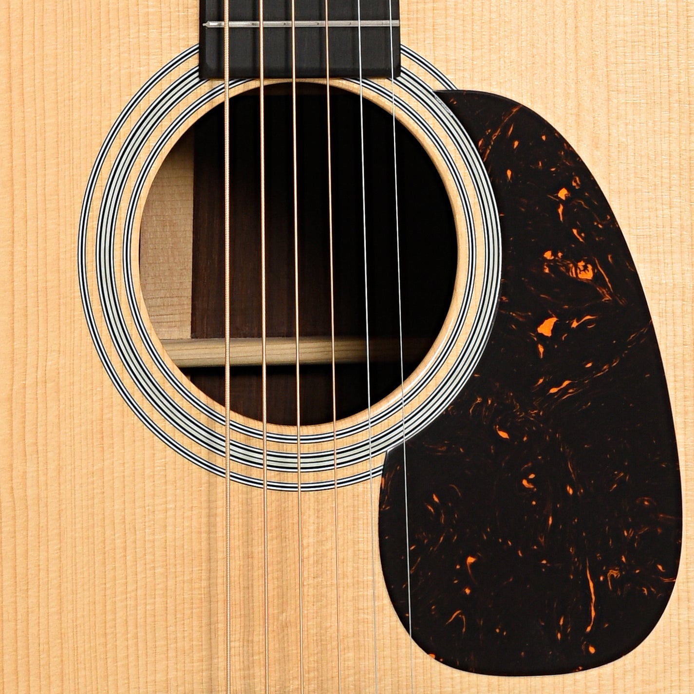 Sound hole of Martin D-28 Authentic 1937 VTS, Guatemalan Rosewood