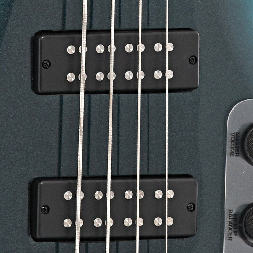 Pickups of Ibanez SR300E Cerulean Aura Burst bass