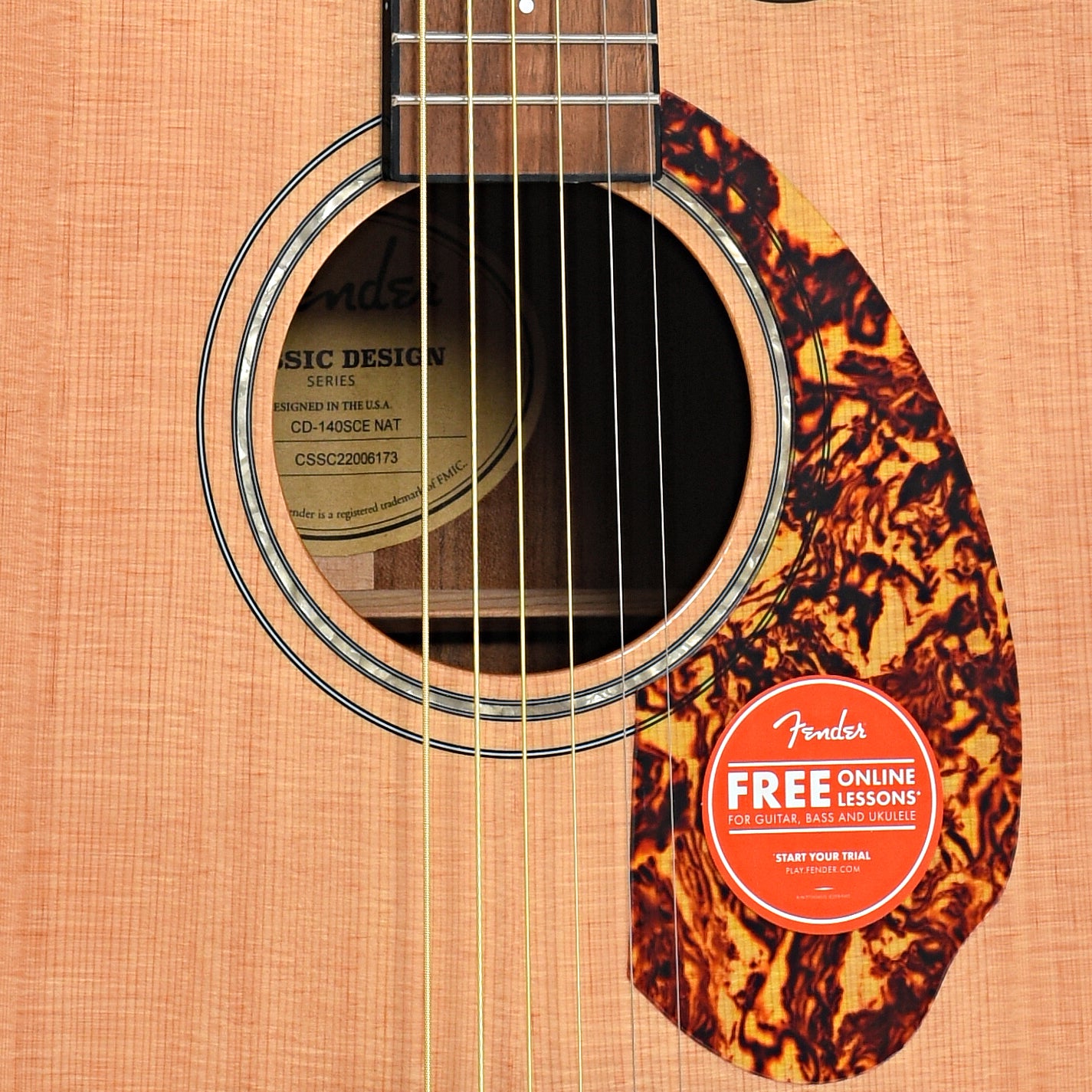 Sound hole of Fender CD-140SCE Acoustic Electric 