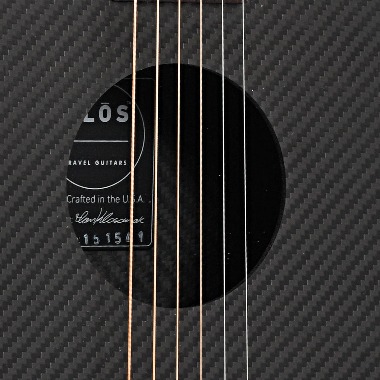 Sound hole of Klos Hybrid Custom Travel Guitar