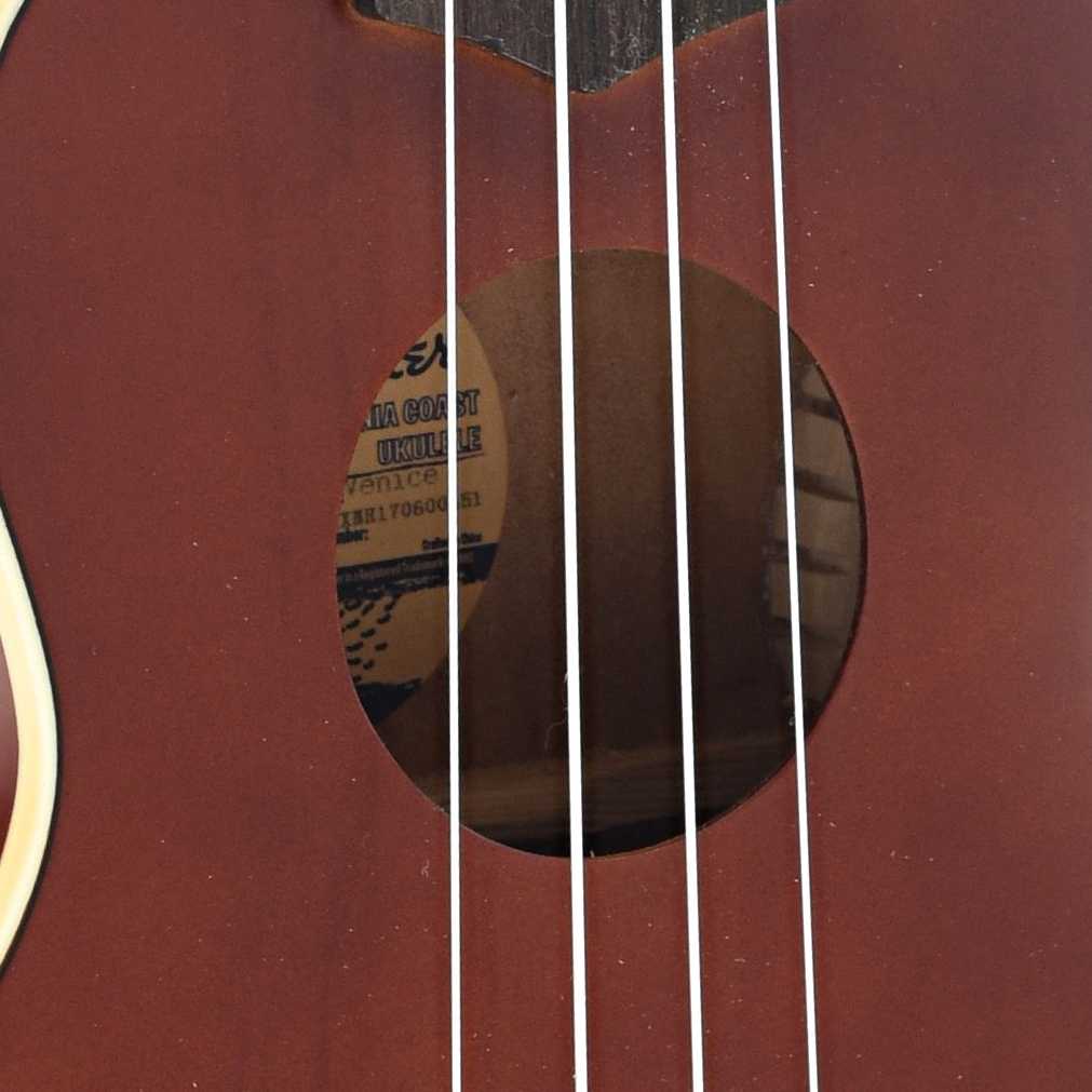 sound hole of Fender Venice Soprano Ukulele, Natural Finish
