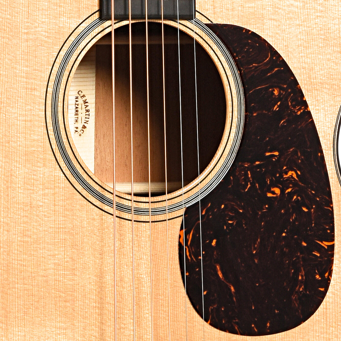 Image 5 of Martin 000-18 Modern Deluxe Guitar & Case- SKU# 00018MDLX : Product Type Flat-top Guitars : Elderly Instruments