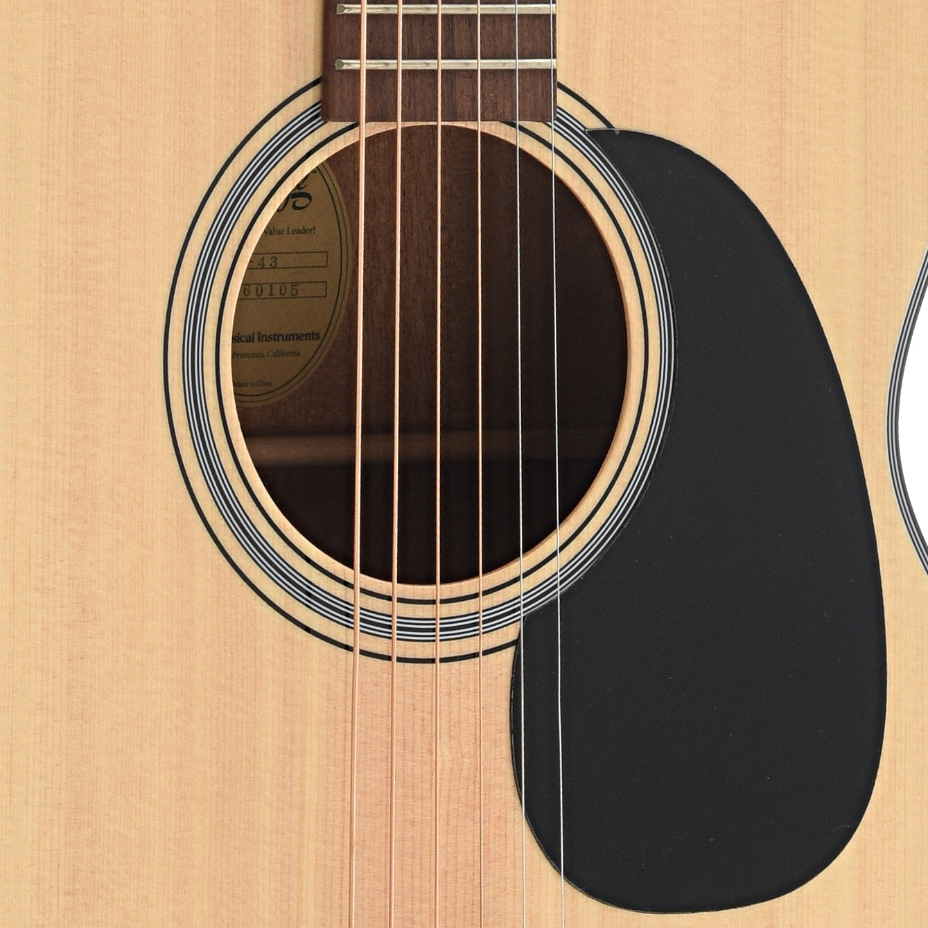 sound hole of Blueridge Contemporary Series BR-43 000 