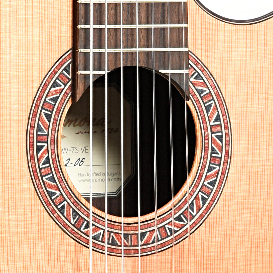 sound hole of Kremona F65CW-7S-VE 7-String Classical 