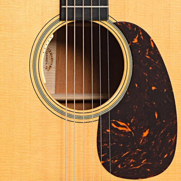 Sound hole of Martin D-18 Acoustic