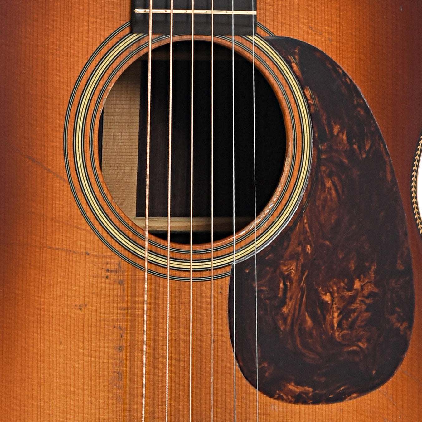 Sound hole of Pre-War Guitar Co. Double Aught (00) Old-Growth Indian Rosewood, Iced-Tea Burst, Level 2 Aging Acoustic