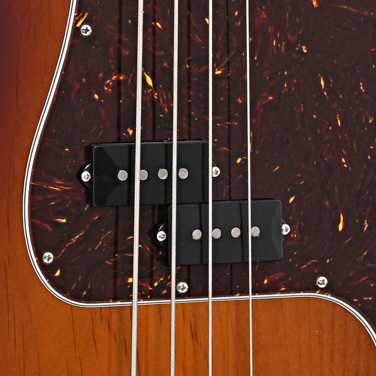 Pickups of Fender Precision Pro II Electric Bass 